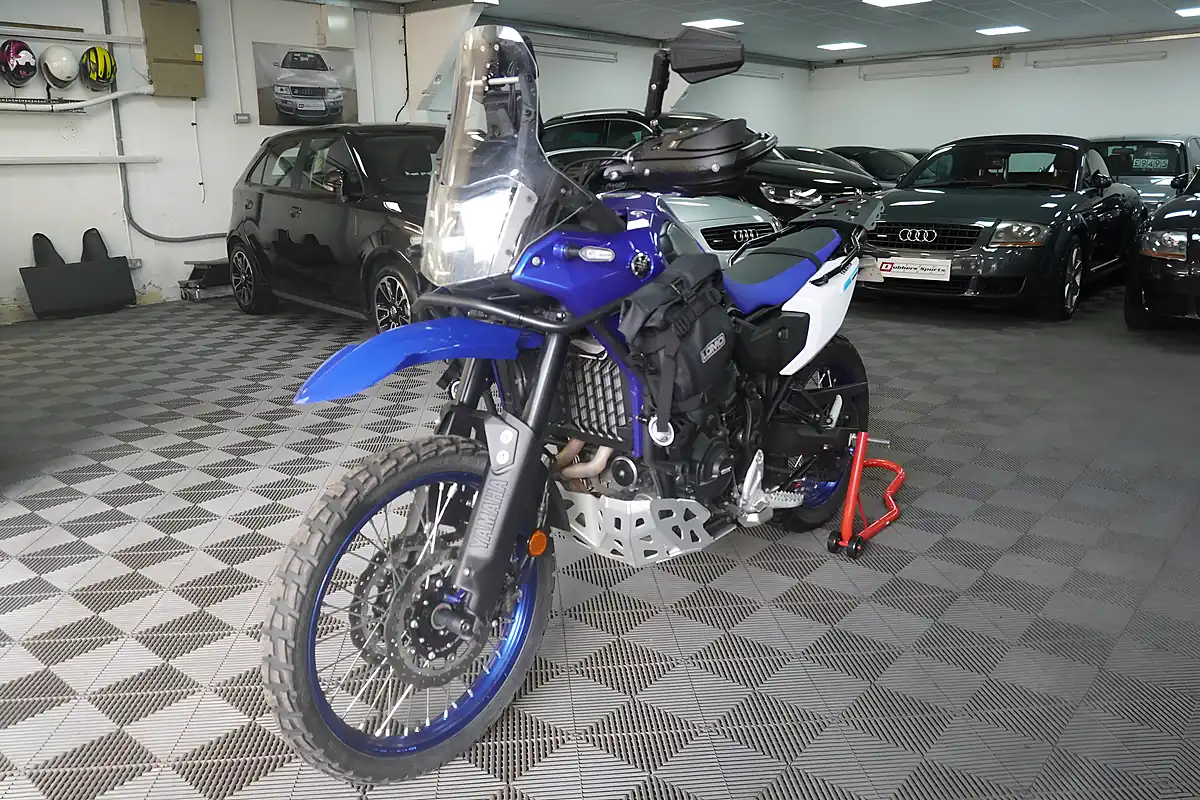 Used 2025 Yamaha Tenere 700 Adventure Blue - Interior and Exterior details 8