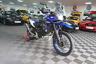 Used 2025 Yamaha Tenere 700 Adventure Blue - Interior and Exterior details 9