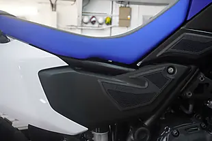 Used 2025 Yamaha Tenere 700 Adventure Blue - Interior and Exterior details 11