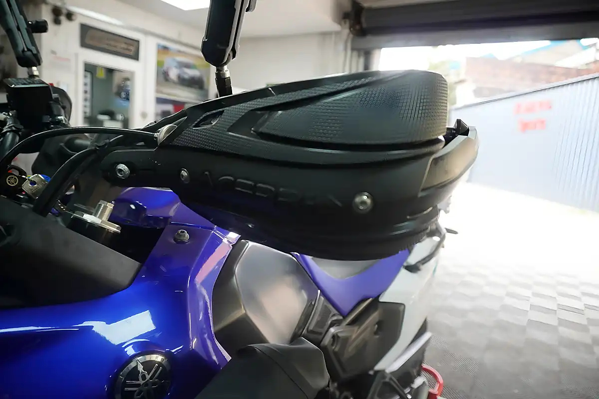Used 2025 Yamaha Tenere 700 Adventure Blue - Interior and Exterior details 3
