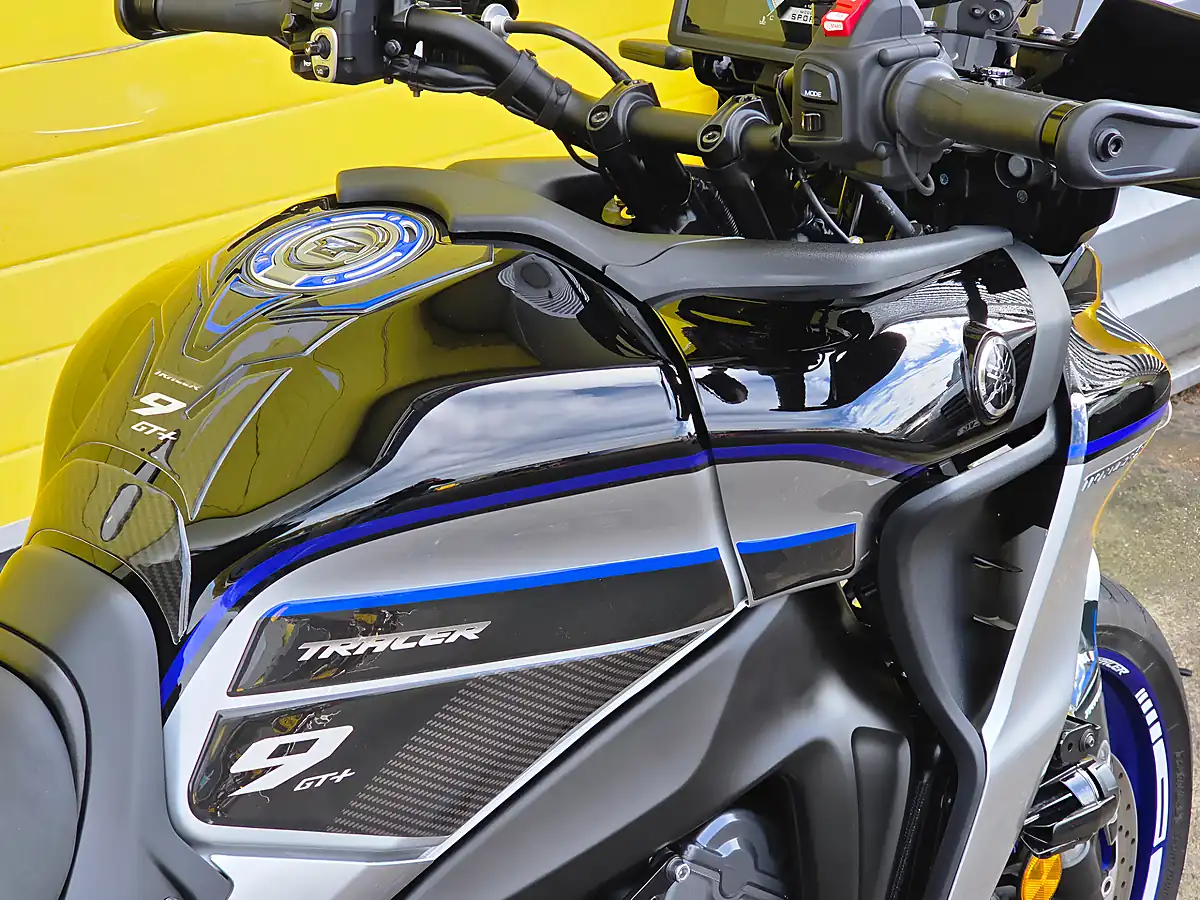 Used 2025 Yamaha Tracer 9 Gt+ Silver - Interior and Exterior details 14