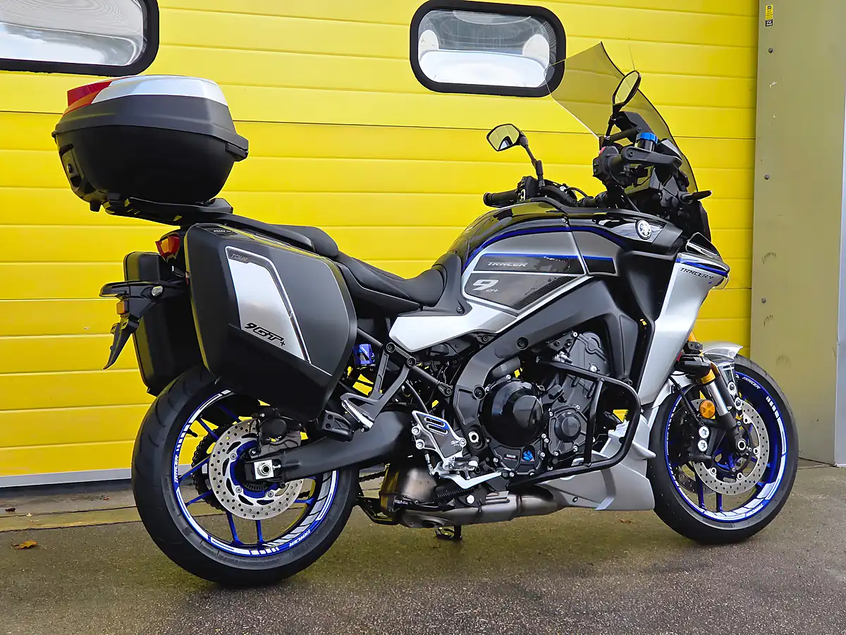 Used 2025 Yamaha Tracer 9 Gt+ Silver - Interior and Exterior details 4