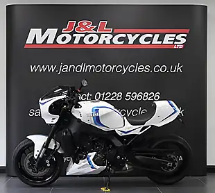 Used 2025 Yamaha Xsr 900 White - Interior and Exterior details 6