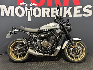 Used 2025 Yamaha XSR700 - Interior and Exterior details 3