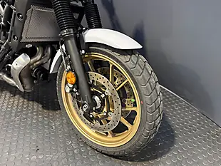 Used 2025 Yamaha XSR700 - Interior and Exterior details 6