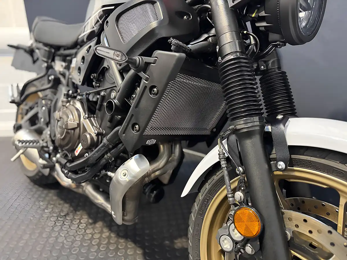 Used 2025 Yamaha XSR700 - Interior and Exterior details 7