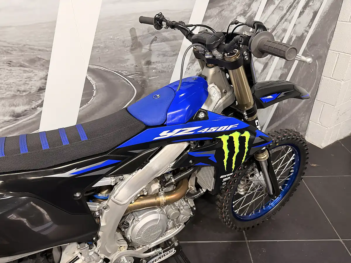 Used 2025 Yamaha YZ450F Monster Energy Edition Blue - Interior and Exterior details 5