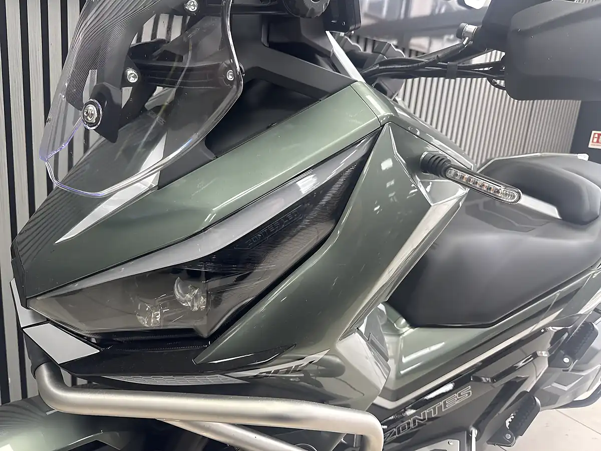 Used 2025 Zontes Zt 368 T-G Green - Interior and Exterior details 16