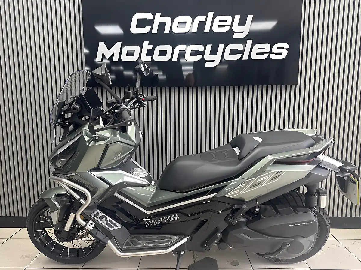 Used 2025 Zontes Zt 368 T-G Green - Interior and Exterior details 2