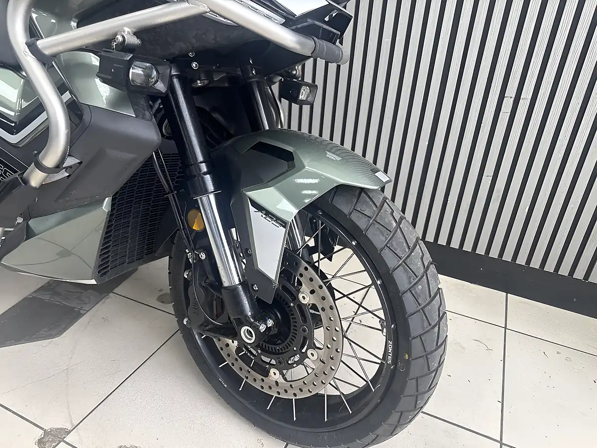 Used 2025 Zontes Zt 368 T-G Green - Interior and Exterior details 3