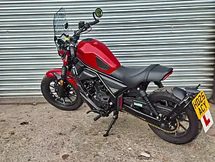 Used 2025 Zontes ZT125-C Red - Interior and Exterior details 7