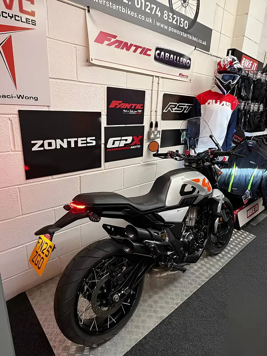 Used 2025 Zontes ZT350 Gk - Interior and Exterior details 5