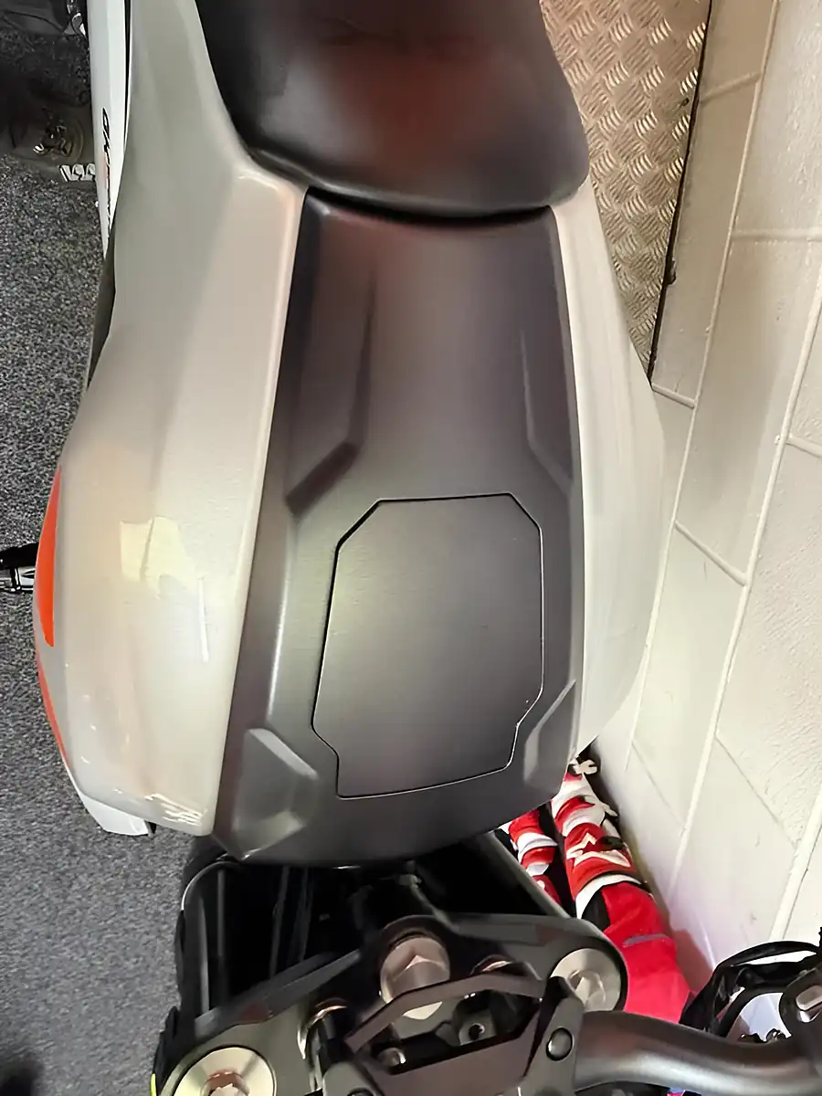 Used 2025 Zontes ZT350 Gk - Interior and Exterior details 8