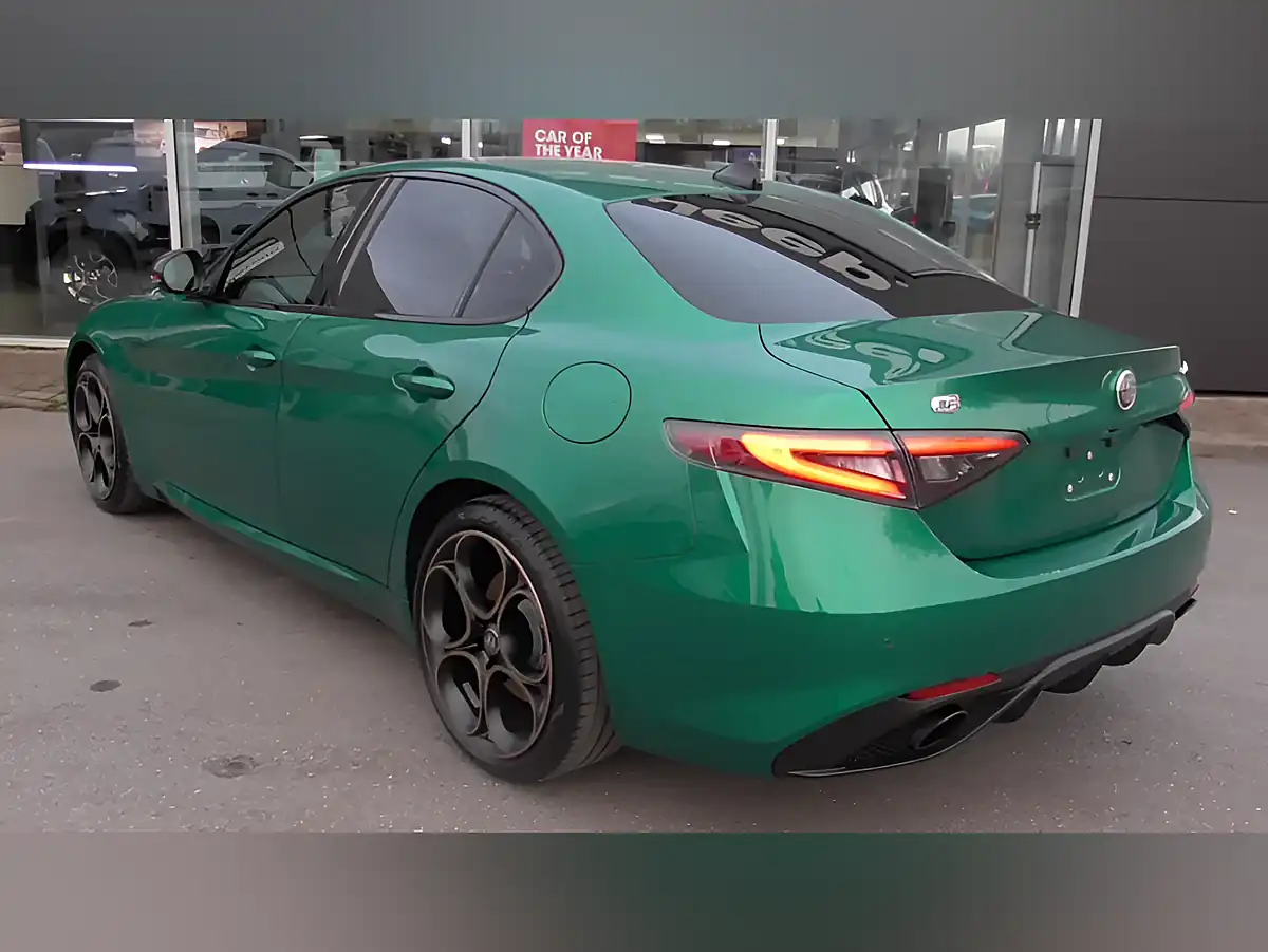 Used 2026 Alfa Romeo Giulia Intensa Green - Interior and Exterior details 2