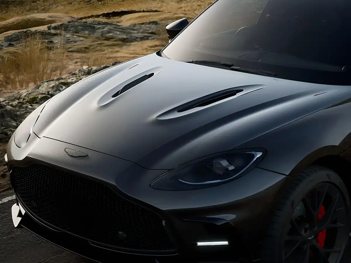 Used 2026 Aston Martin Dbx S Onyx Black - Interior and Exterior details 11