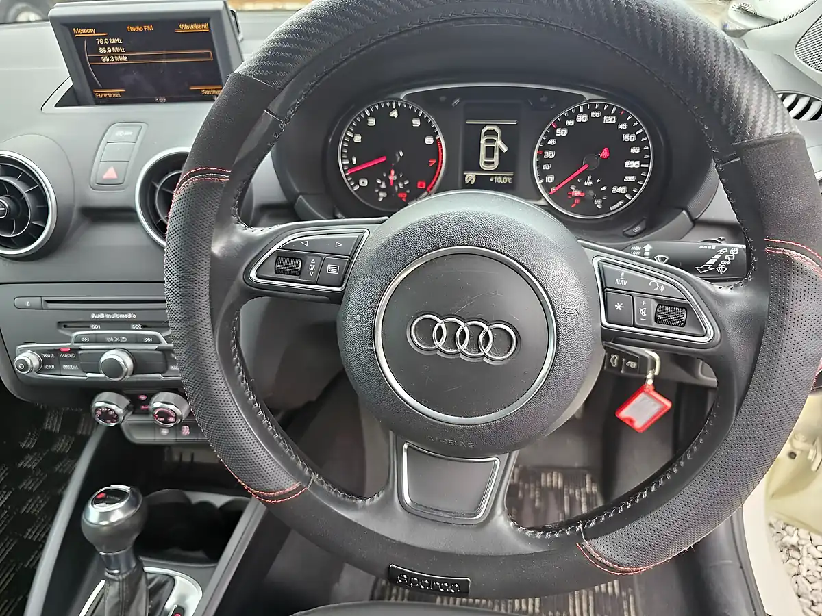 Used 2026 Audi A1 Se White - Interior and Exterior details 13