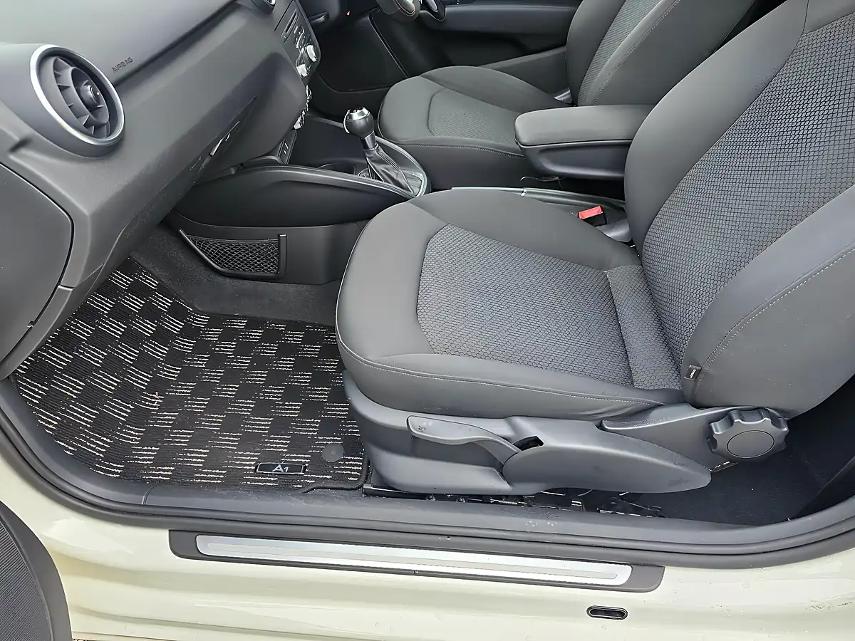 Used 2026 Audi A1 Se White - Interior and Exterior details 20