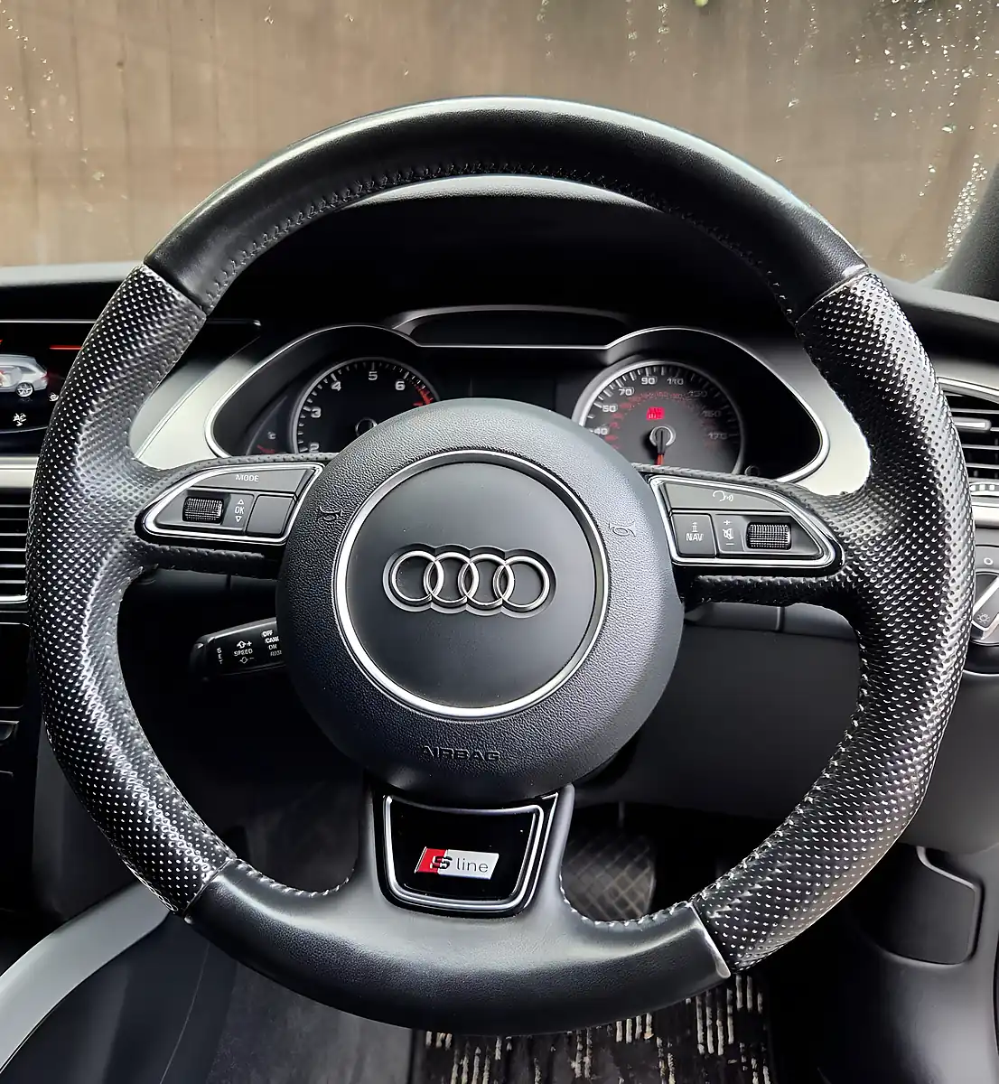 Used 2026 Audi A4 Avant S Line White - Interior and Exterior details 19