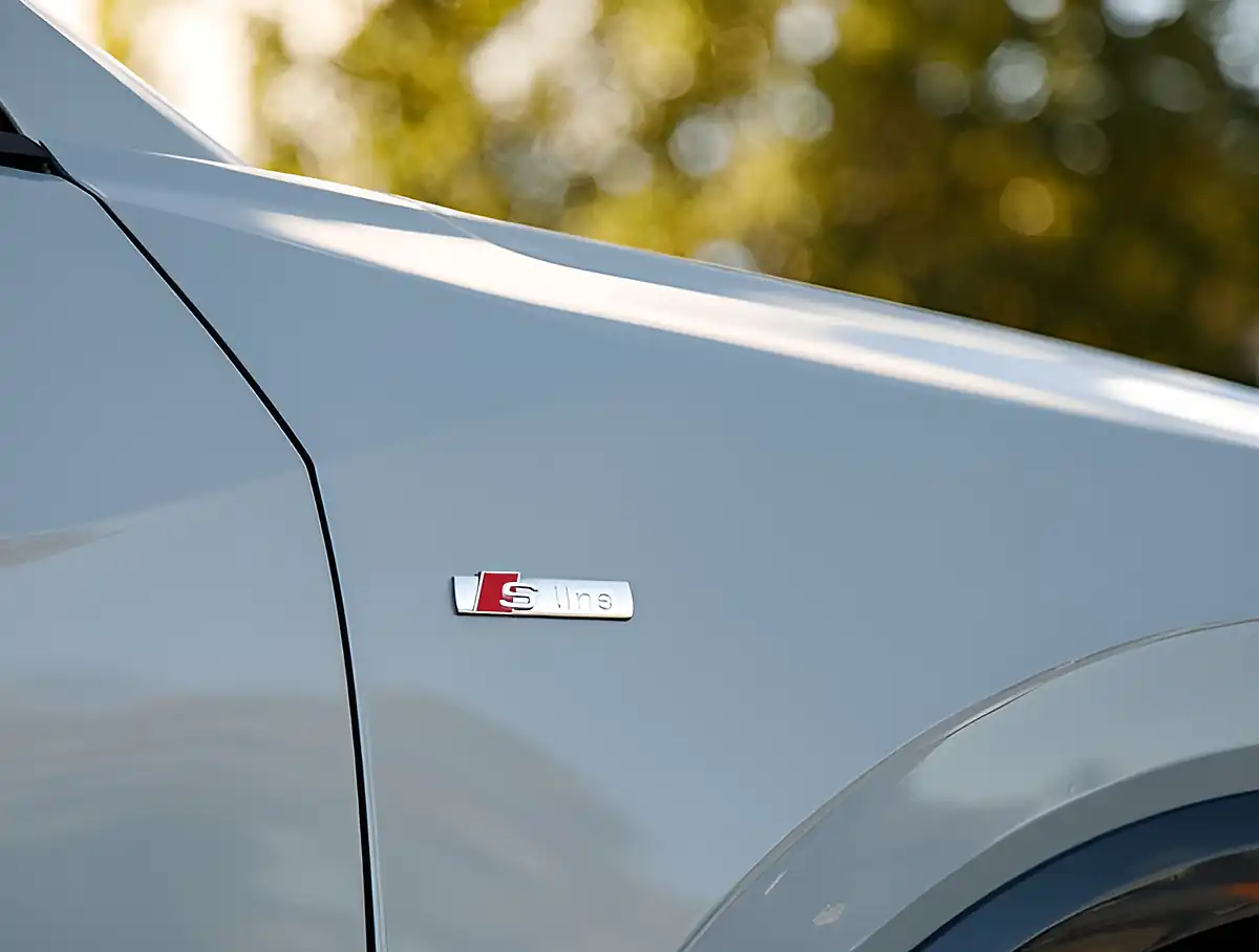 Used 2026 Audi Q2 S Line Grey - Interior and Exterior details 8
