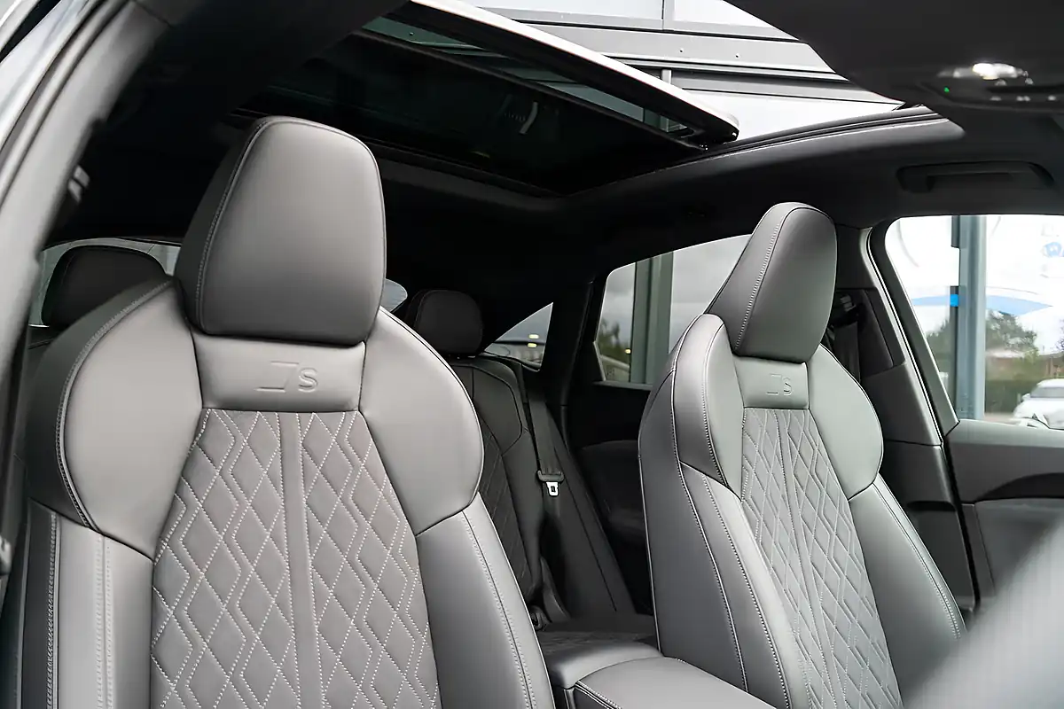Used 2026 Audi Q5 S Line Edition 1 Grey - Interior and Exterior details 3