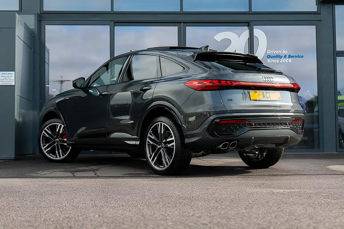 Used 2026 Audi Q5 S Line Edition 1 Grey - Interior and Exterior details 9