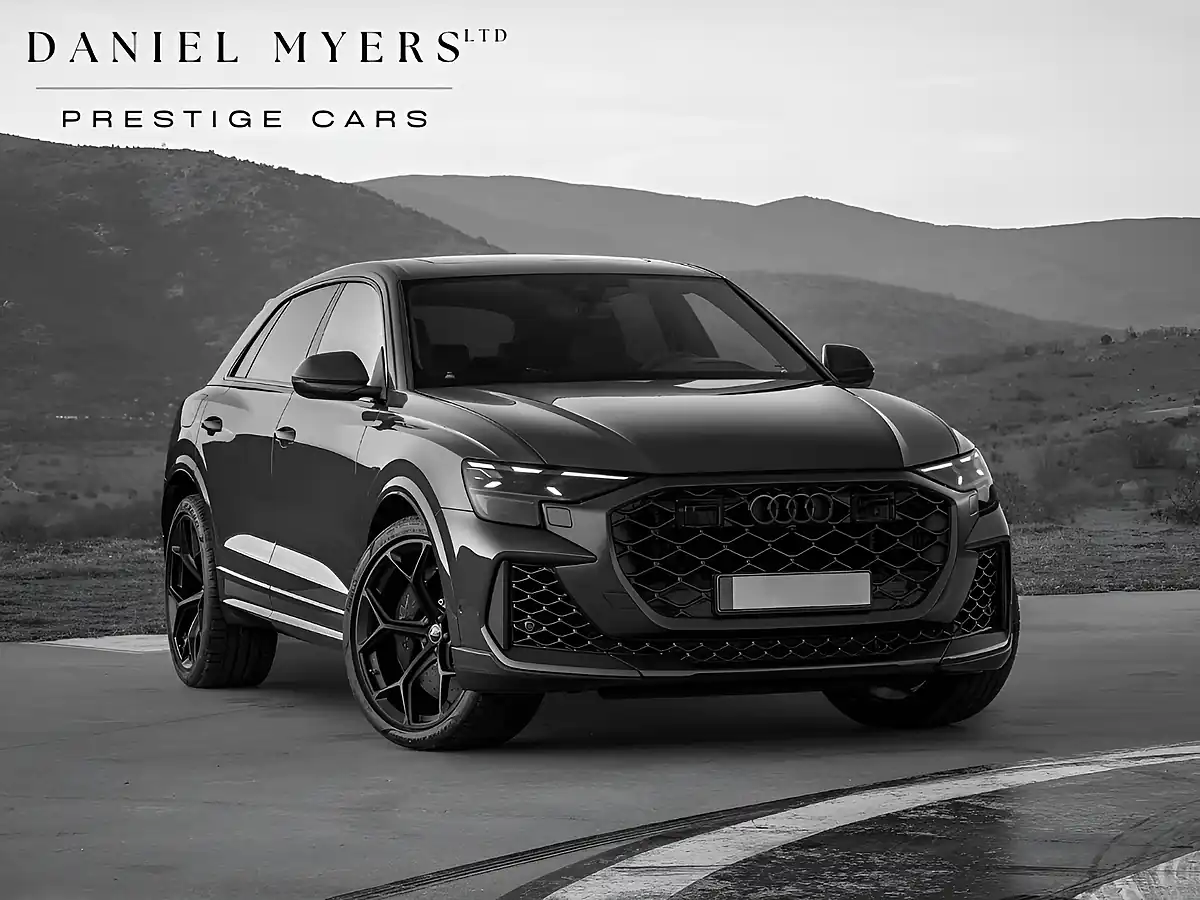 Used 2026 Audi RS Q8 Performance Carbon Vorsprung Mythos Black - Front View