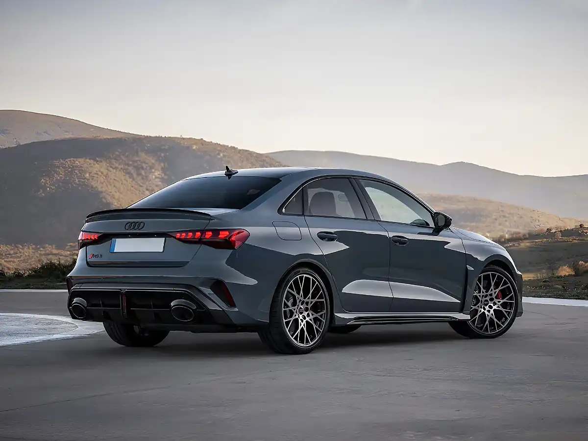 Used 2026 Audi RS3 Carbon Vorsprung Kemora Grey - Interior and Exterior details 3