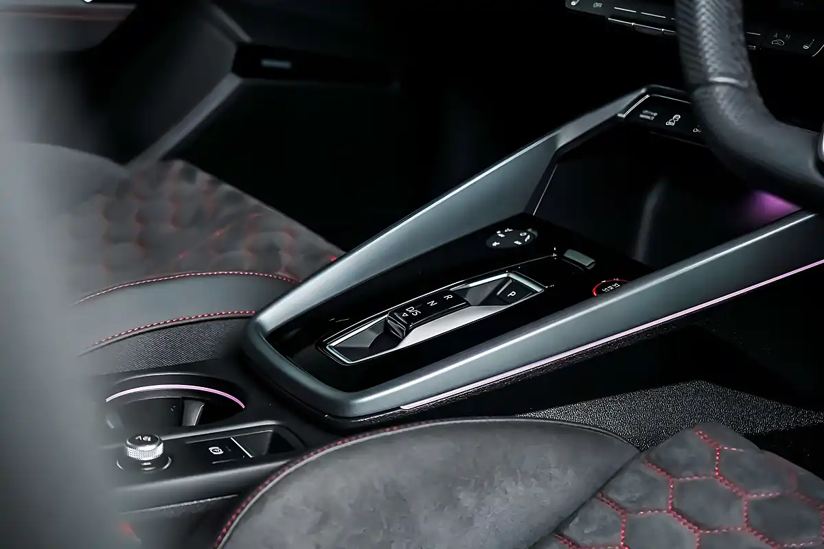 Used 2026 Audi RS3 Carbon Vorsprung Sportback Kyalami Green - Interior and Exterior details 17