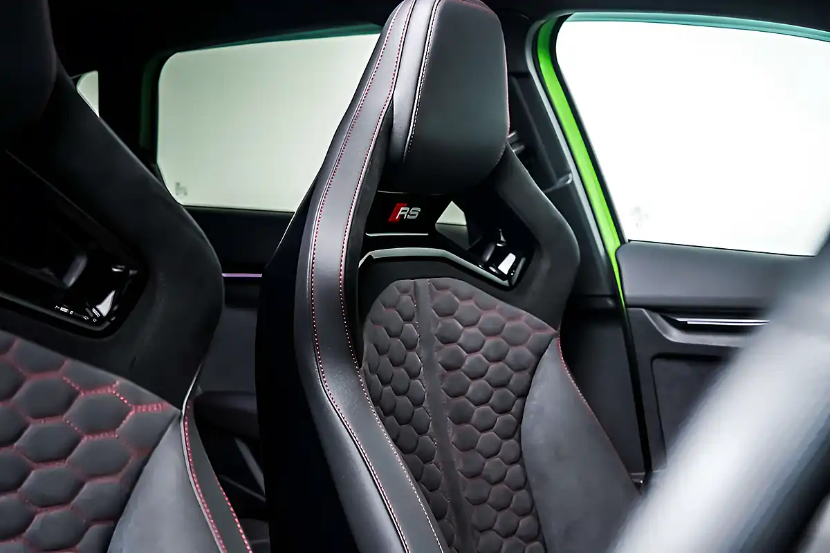 Used 2026 Audi RS3 Carbon Vorsprung Sportback Kyalami Green - Interior and Exterior details 7