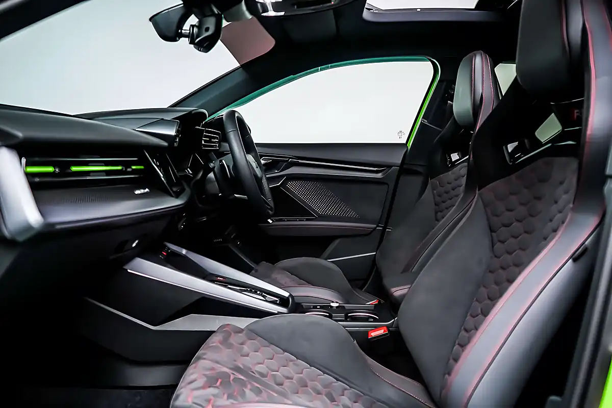 Used 2026 Audi RS3 Carbon Vorsprung Sportback Kyalami Green - Interior and Exterior details 8
