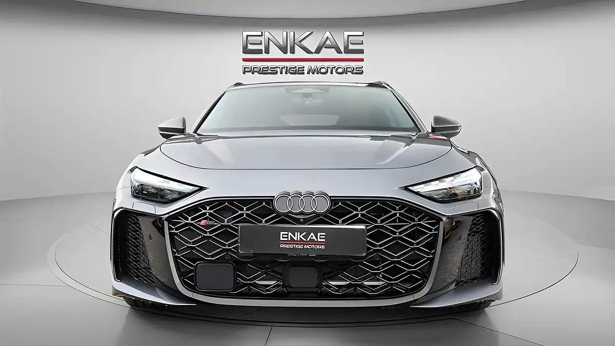 Used 2026 Audi RS5 Avant Performance Vorsprung Daytona Grey - Interior and Exterior details 8