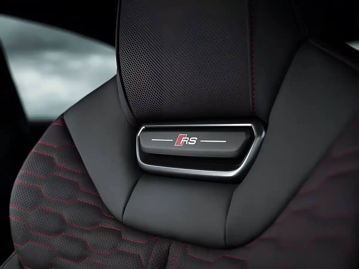 Used 2026 Audi RS5 Performance Vorsprung Bedford Green - Interior and Exterior details 11