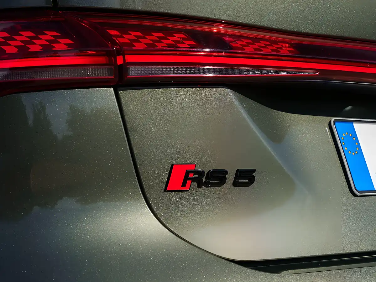 Used 2026 Audi RS5 Performance Vorsprung Bedford Green - Interior and Exterior details 13