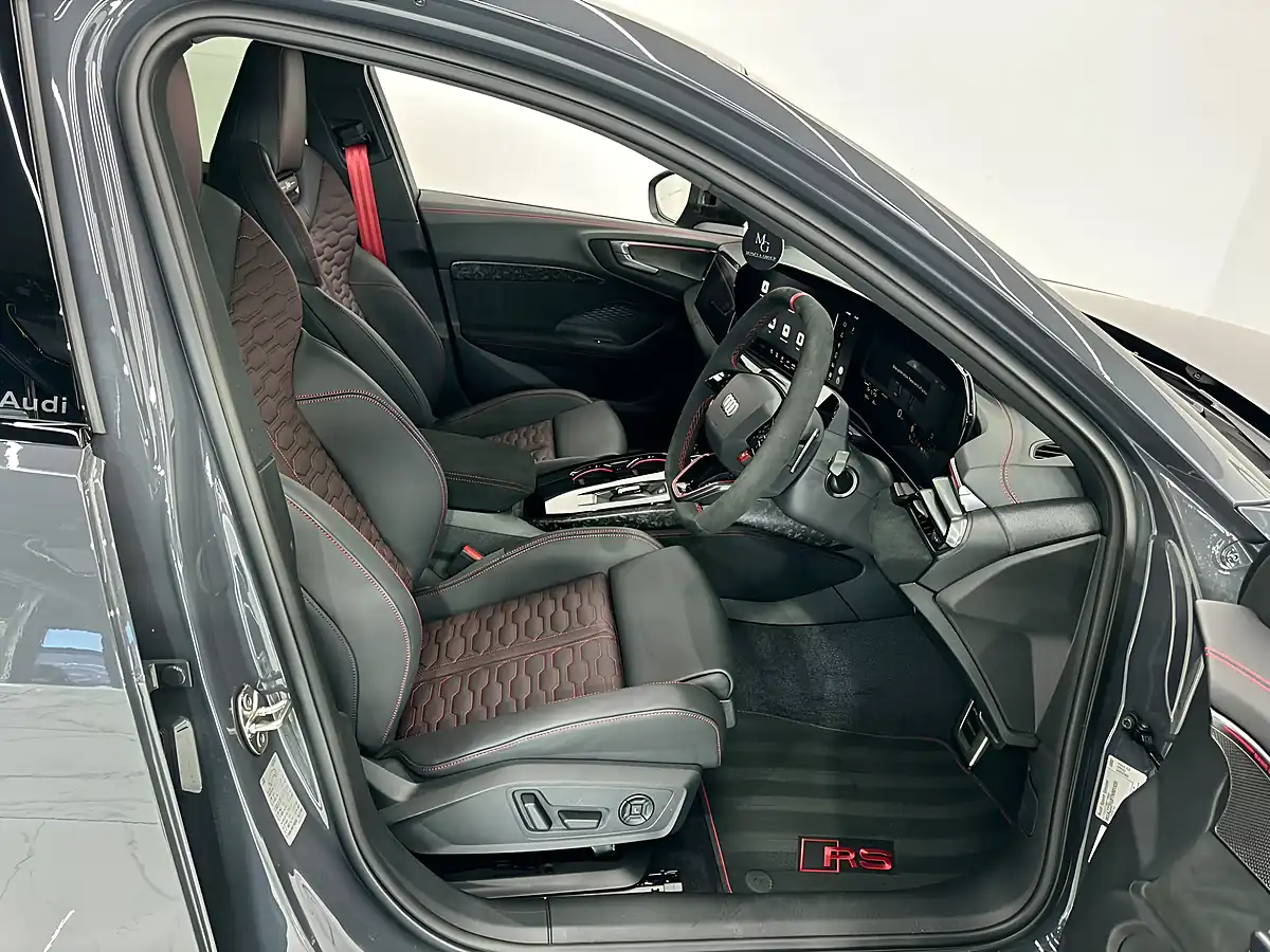 Used 2026 Audi RS5 Vorsprung Grey - Interior and Exterior details 14