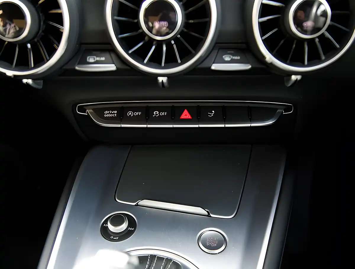 Used 2026 Audi Tt Black Edition White - Interior and Exterior details 19