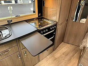 Used 2026 Auto-Sleepers Broadway Fb - Interior and Exterior details 15