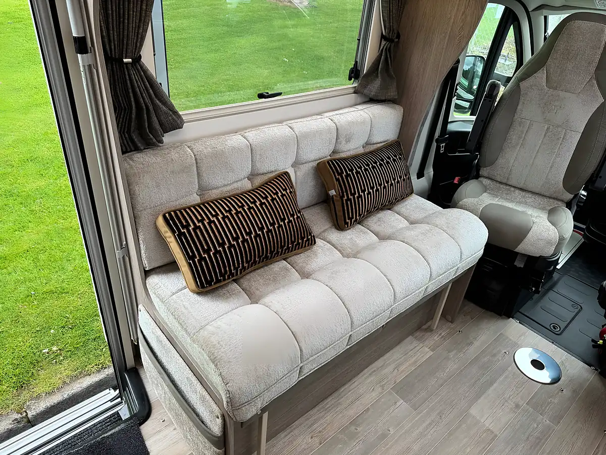 Used 2026 Auto-Sleepers Broadway Fb - Interior and Exterior details 9