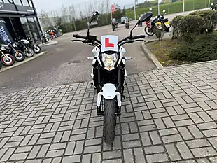 Used 2026 Benelli Bn 125 White - Interior and Exterior details 4