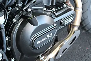 Used 2026 Benelli Leoncino 500 Trail Black - Interior and Exterior details 13