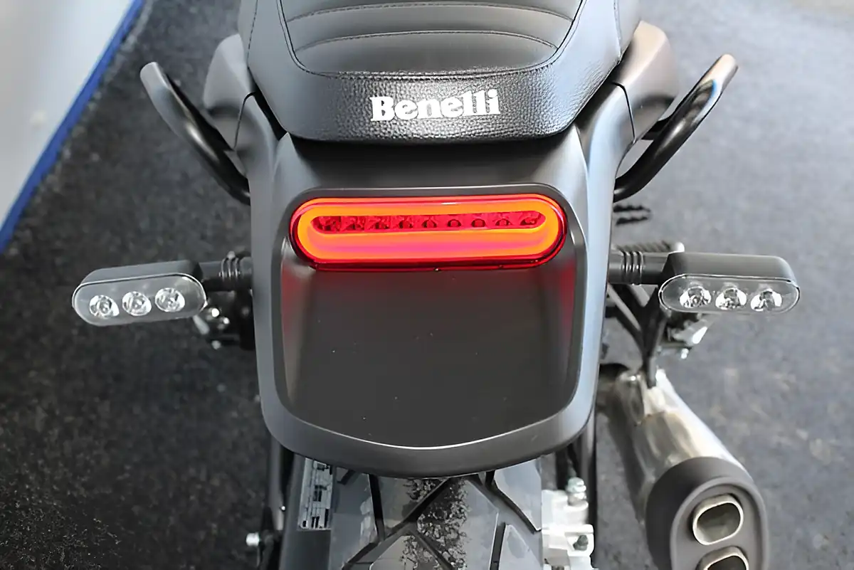 Used 2026 Benelli Leoncino 500 Trail Black - Interior and Exterior details 17