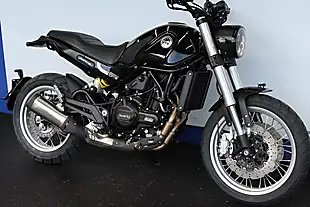 Used 2026 Benelli Leoncino 500 Trail Black - Interior and Exterior details 4