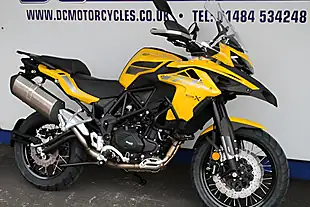 Used 2026 Benelli Trk 502 X Yellow/Black - Interior and Exterior details 4