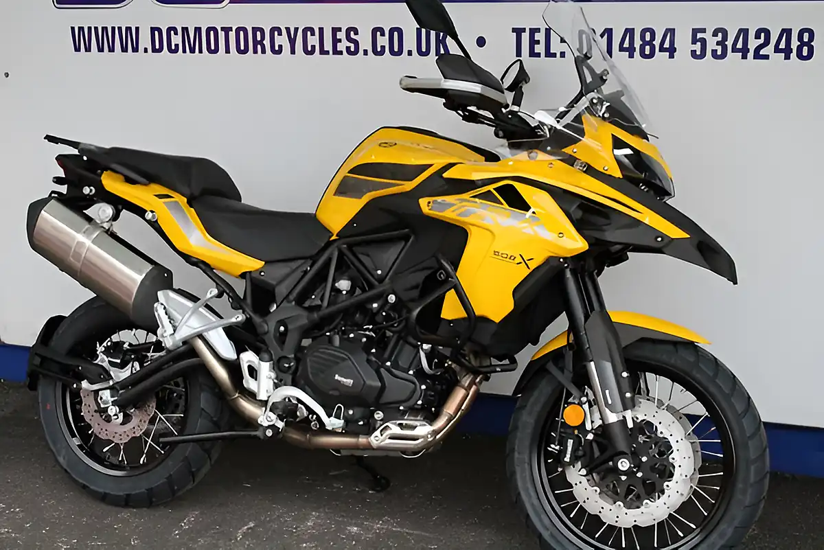 Used 2026 Benelli Trk 502 X Yellow/Black - Interior and Exterior details 4