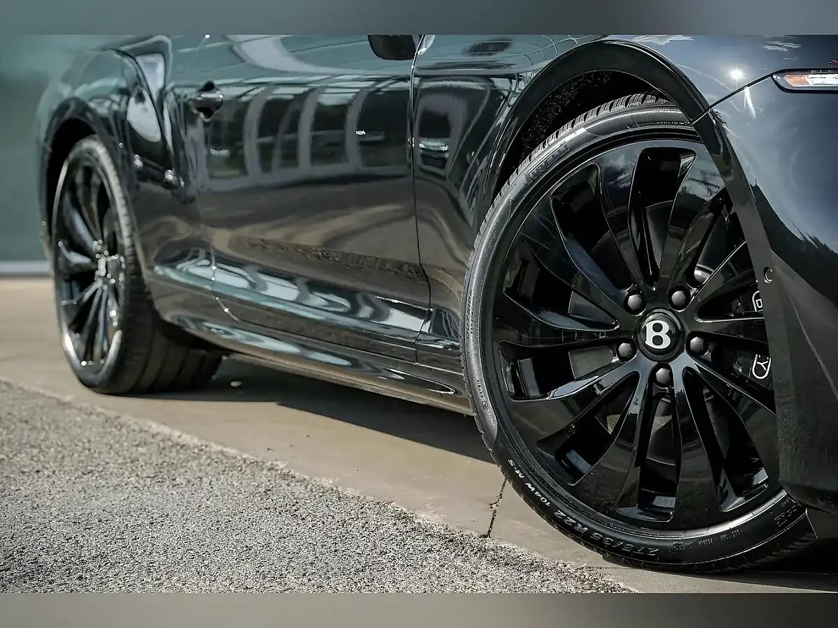 Used 2026 Bentley Continental GT Onyx Black - Interior and Exterior details 9