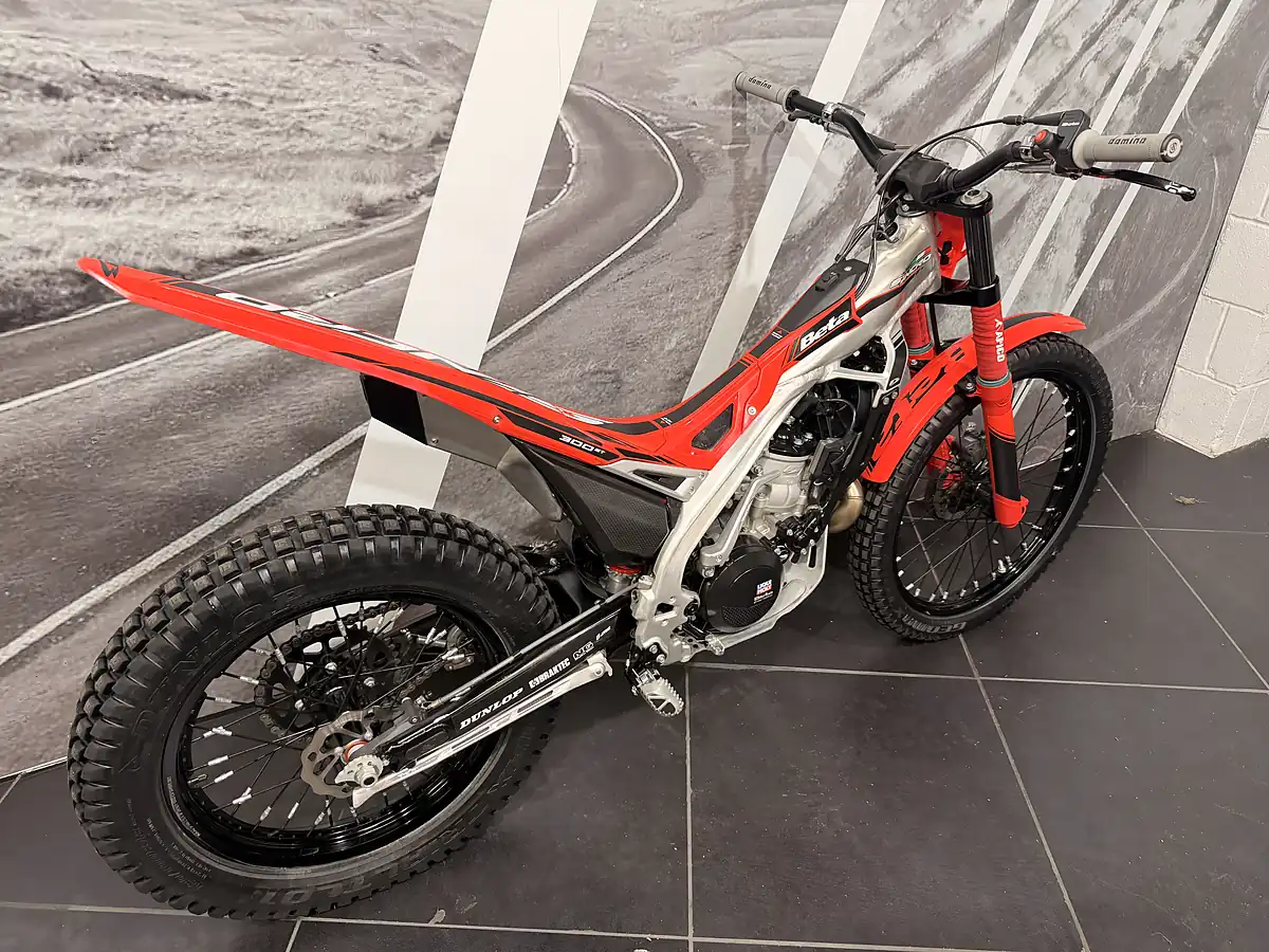 Used 2026 Beta Sincro Trials Red - Interior and Exterior details 3