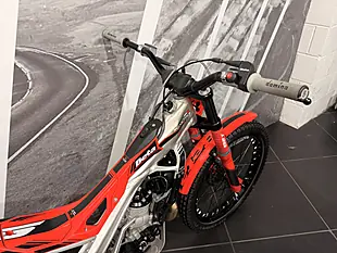 Used 2026 Beta Sincro Trials Red - Interior and Exterior details 5
