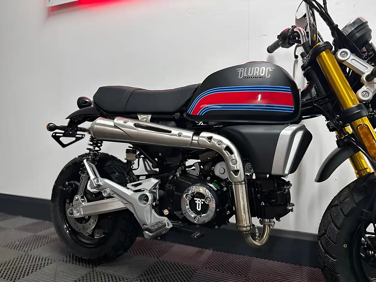 Used 2026 Bluroc Motorcycles X-Bongo 125 Roadster/Retro Other - Interior and Exterior details 14