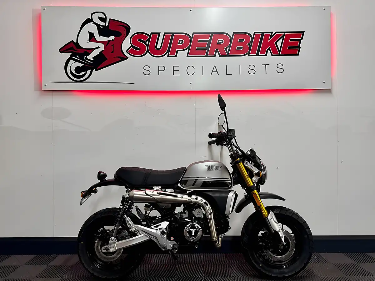Used 2026 Bluroc Motorcycles X-Bongo 125 Roadster/Retro Other - Interior and Exterior details 3