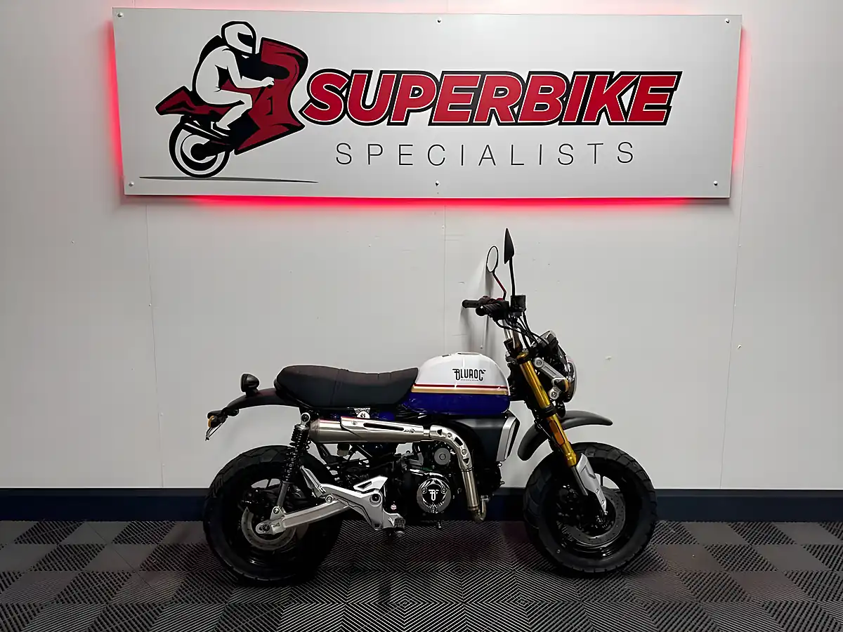 Used 2026 Bluroc Motorcycles X-Bongo 50 Other - Interior and Exterior details 9