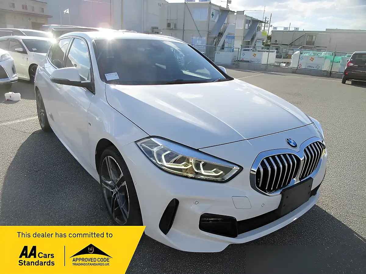 Used 2026 BMW 1 Series M Sport White - Front View